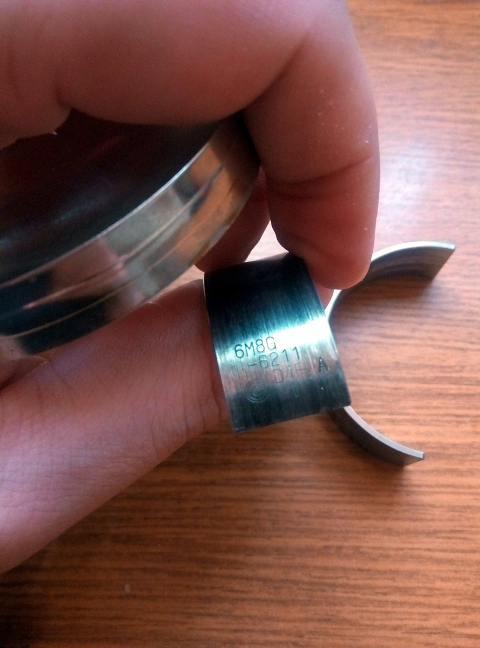 Замена масла, шатунных вкладышей, натяжного ролика - Mazda CX-7, 2,3 л, 2009 год