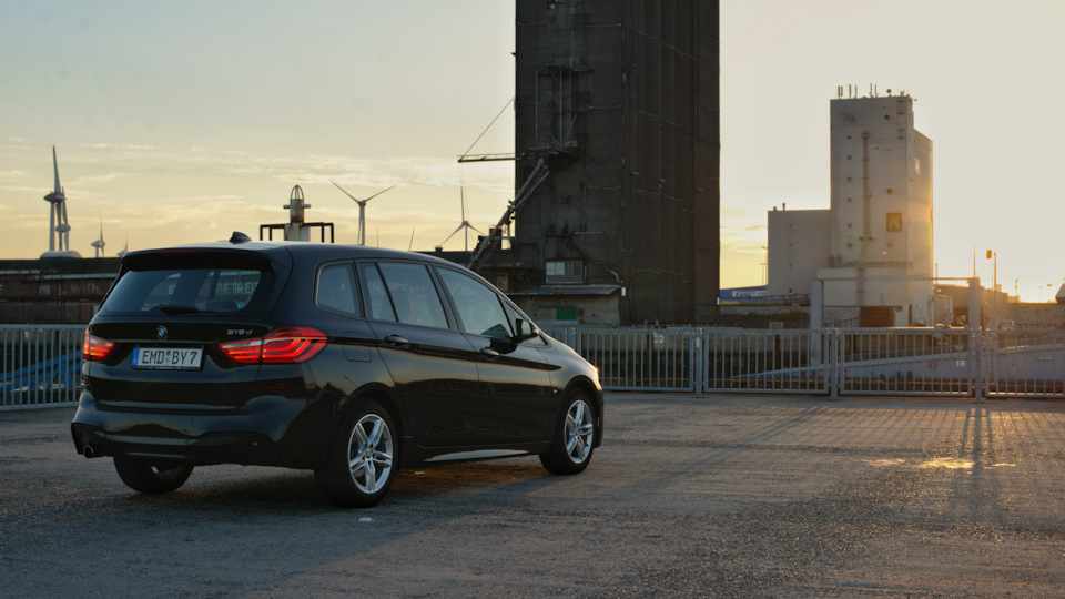 BMW 2 series Gran Tourer 218d M - мамковоз