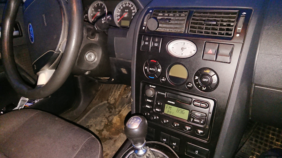 Магнитола не выключается — Ford Mondeo III