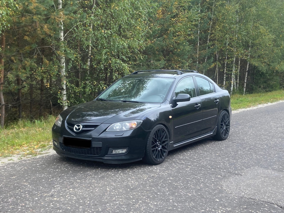 Черная Мазда 3 седан на дисках — Mazda 3 (1G) BK, 2 л, 2008 года | колёсные  диски | DRIVE2