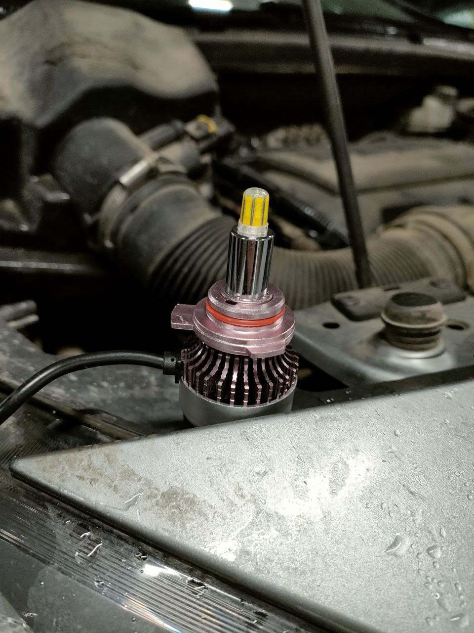 Заводской ксенон vs LED vs галоген на Опель Астра GTC — Opel Astra J ...