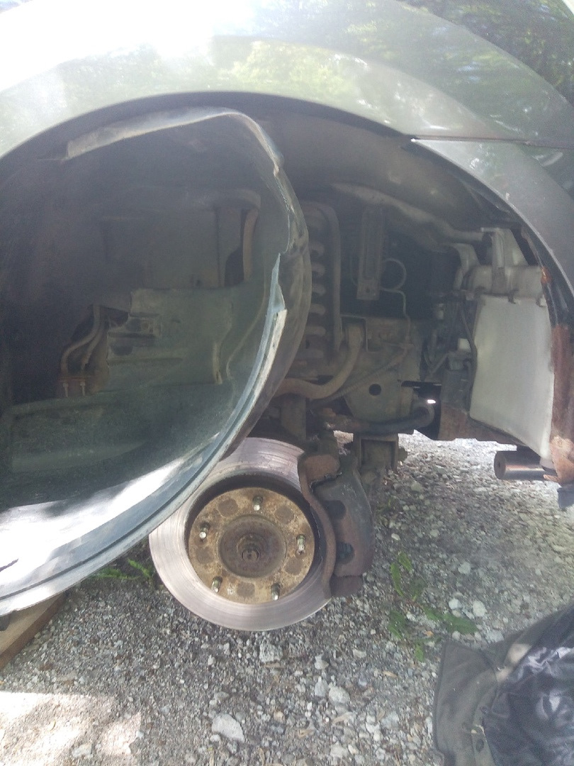 потек бачок омывателя — KIA Sorento (1G), 2,4 л, 2003 года | своими ...