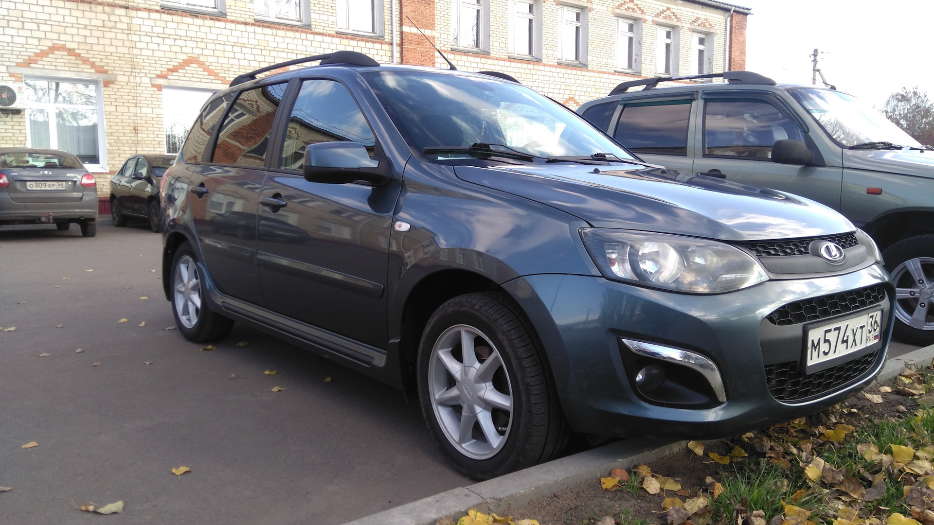 Lada Калина 2 универсал 1.6 бензиновый 2014 | на DRIVE2