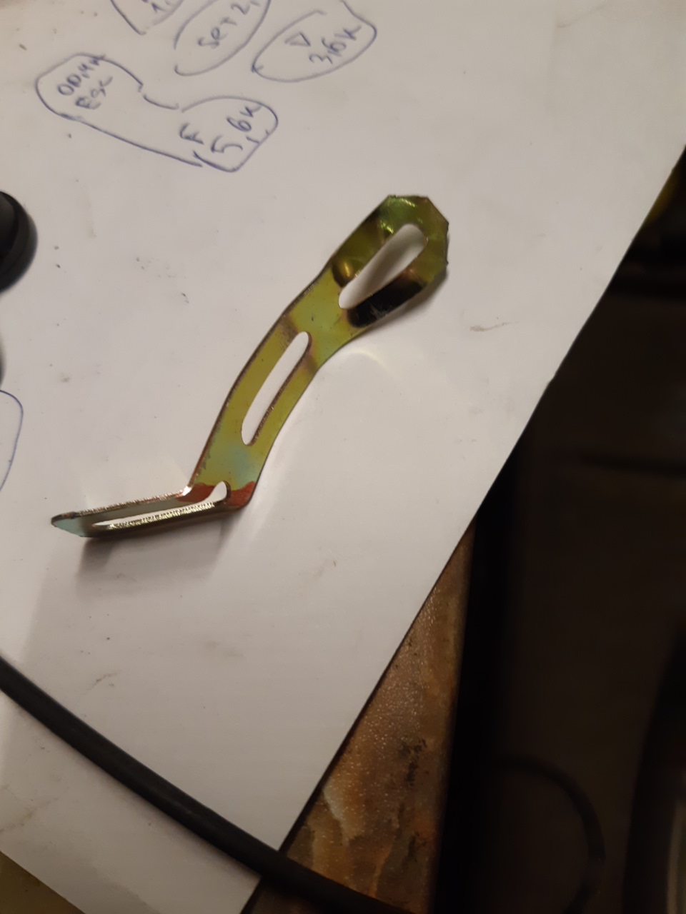 zqAAAgEGj A 960 держатель телефона дастер 202 й