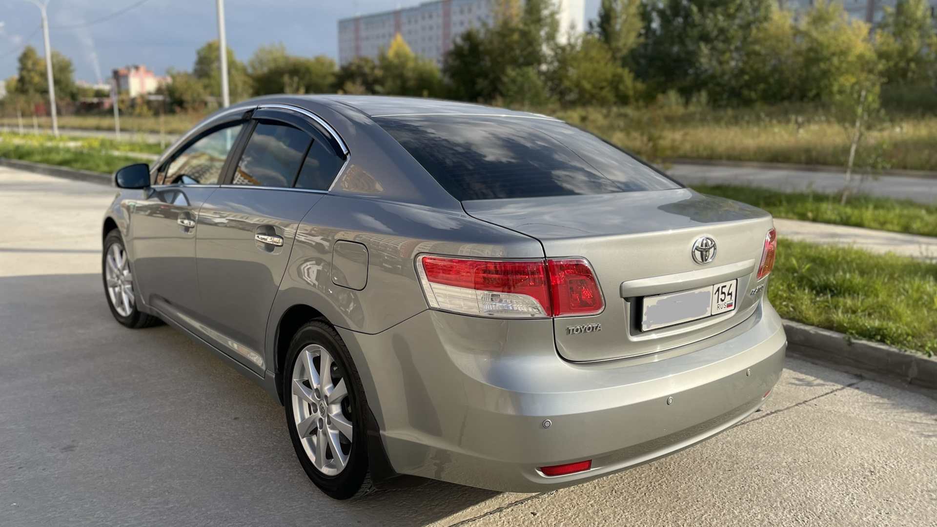 Toyota Avensis III 1.8 бензиновый 2010 | «Собака Джона Уика» на DRIVE2