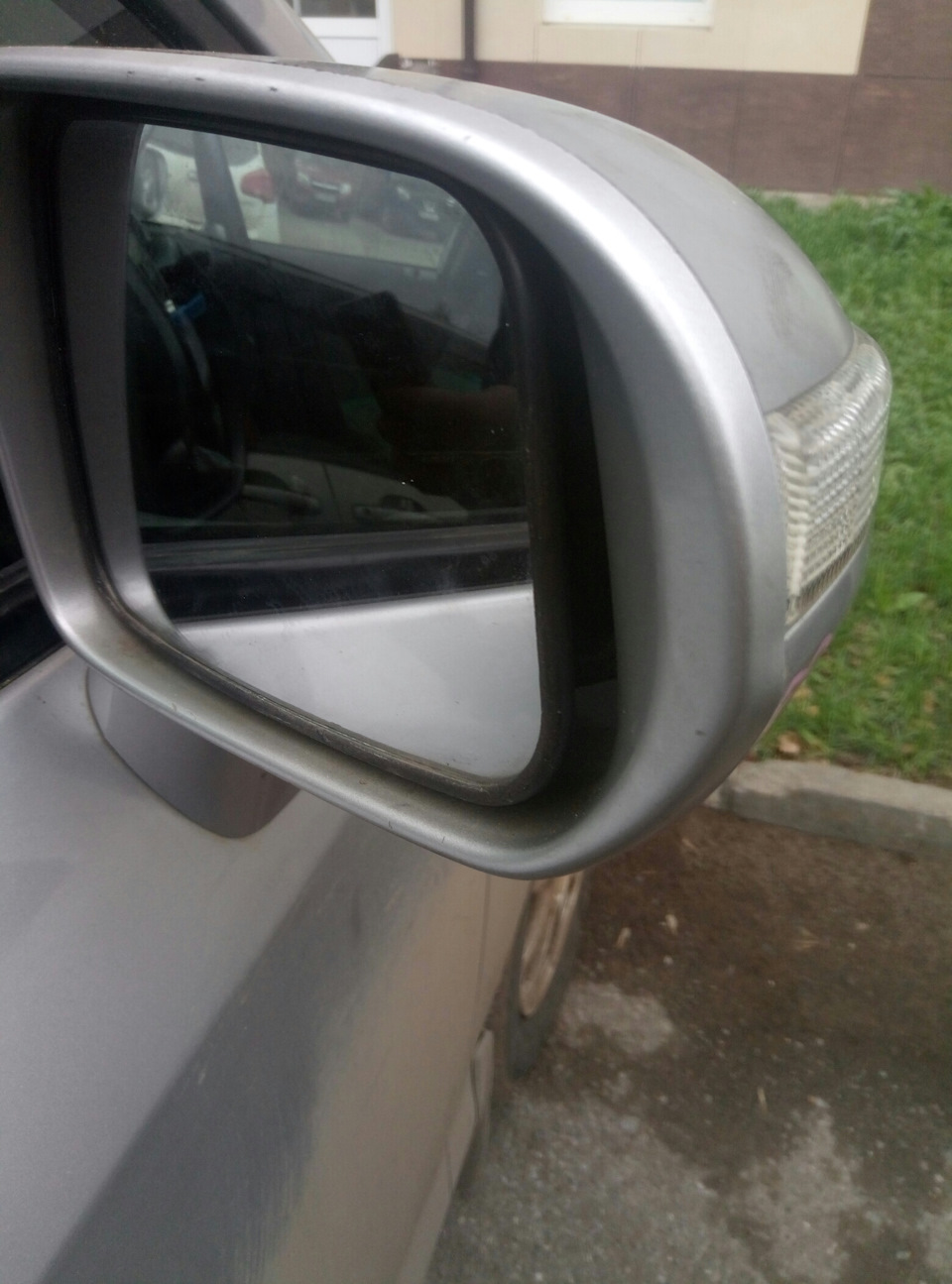 Поставил рестайлинг зеркала. Переделка зеркал с правого на левый руль ...