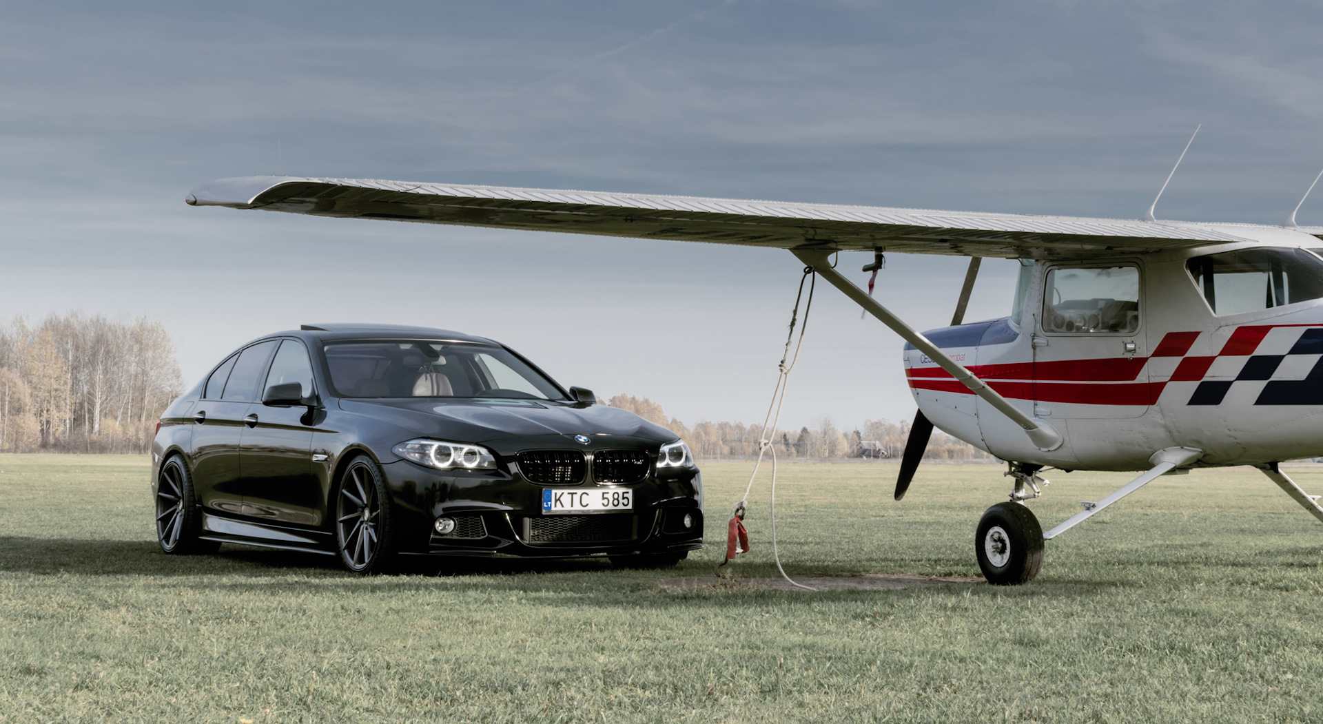 Самолет бмв. Самолет бмв. Самолет бмв. Бмв аэропорт. Первый самолет бмв.