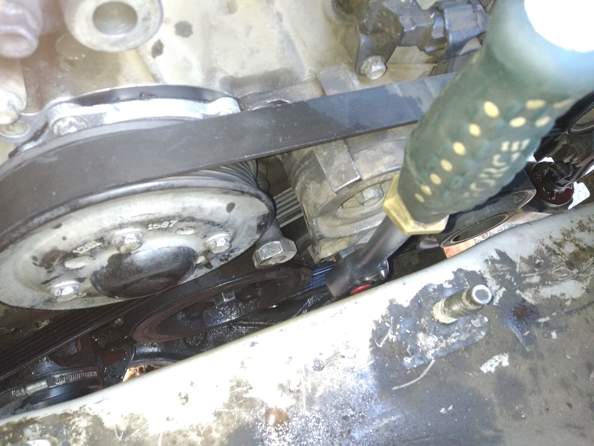 каптива 2. помпа шевроле каптива 3. 4. замена помпы каптива 3. шевроле каптива замена помпы.