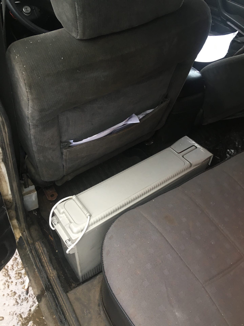 Примерно так выглядит — Mitsubishi Sigma