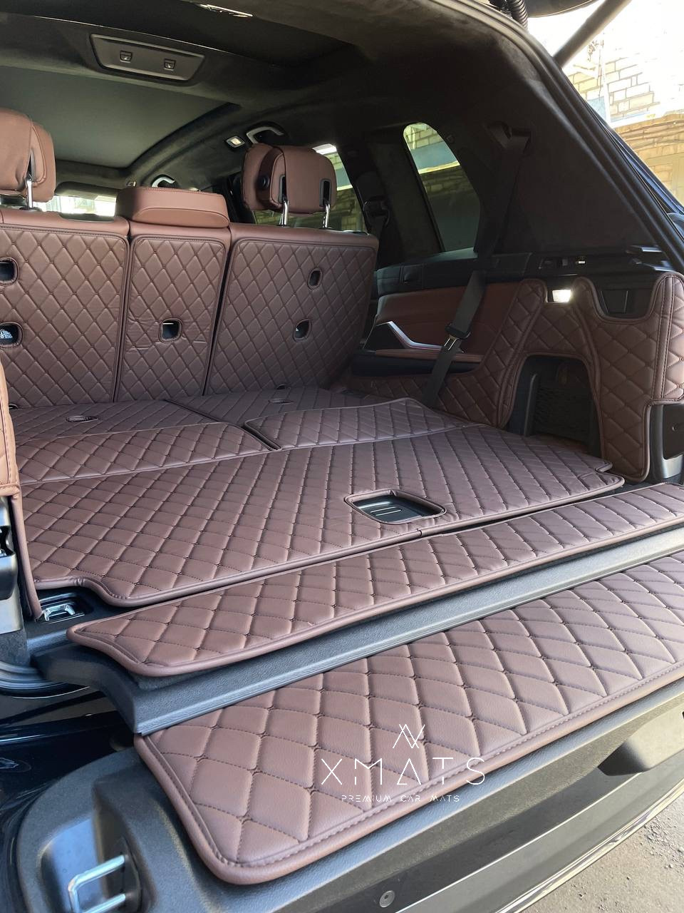 Коврики из экокожи в багажник для BMW X7 (G07) 7 мест. 3D коврики из ...