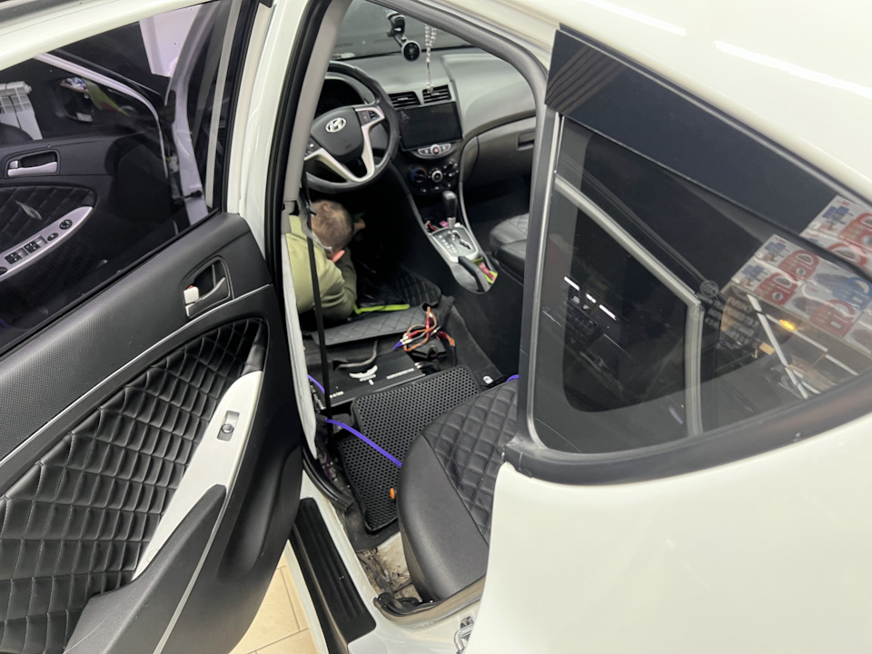 Фото в бортжурнале Hyundai Solaris Hatchback