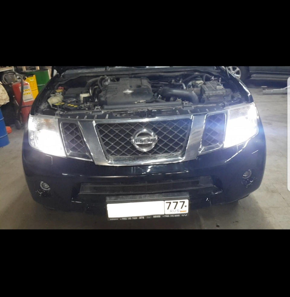 Установка диодных ламп, вместо штатного ксенона, для Ниссан Патфайндер ...
