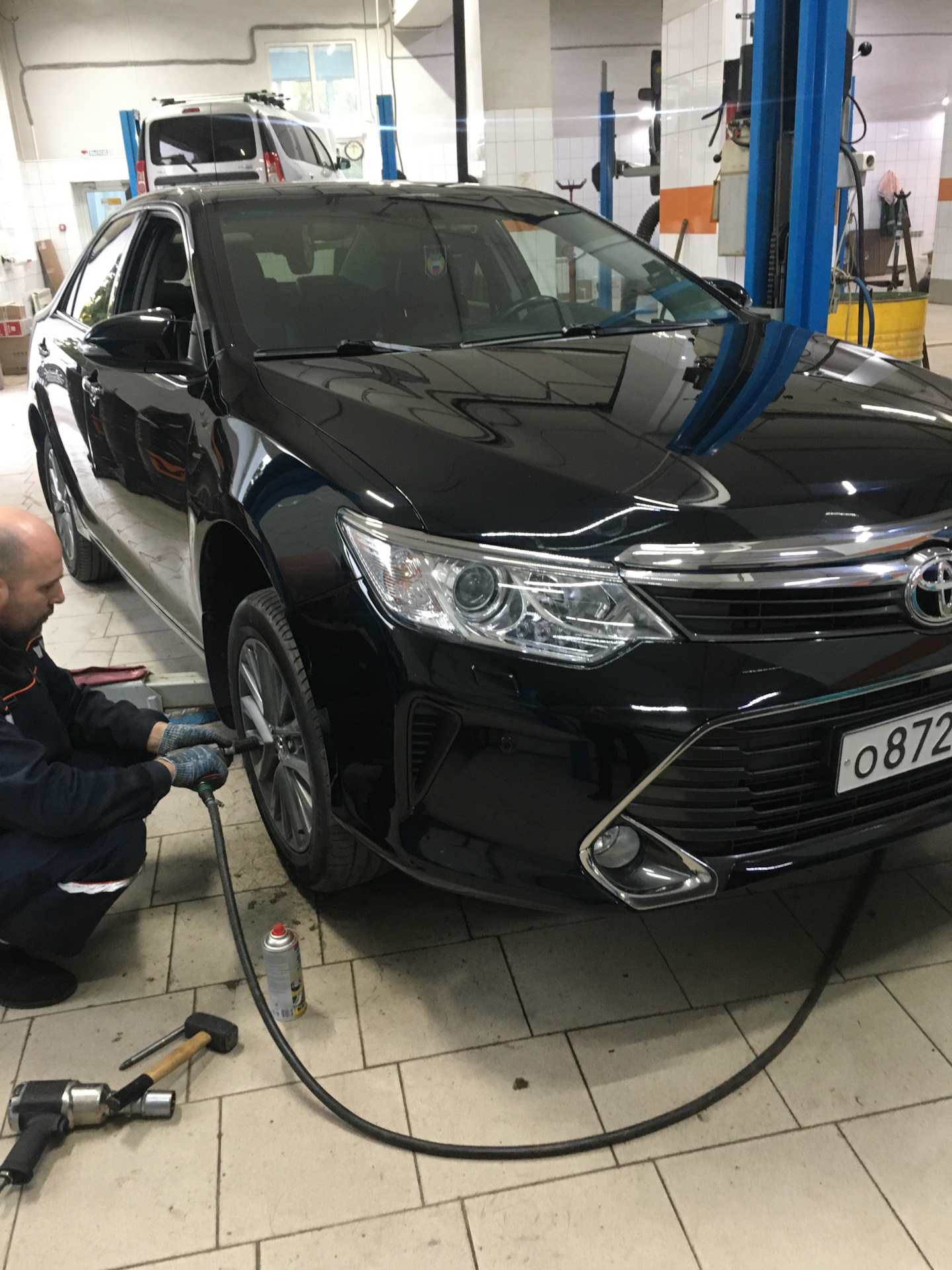 Стук-щелчок при трогании — Toyota Camry (XV50), 2,5 л, 2016 года | визит на  сервис | DRIVE2