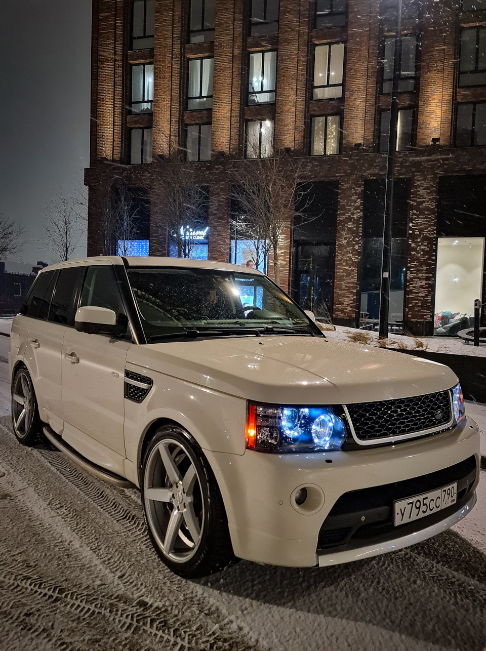 Маленькая неприятность … — Land Rover Range Rover Sport (1G), 5 л, 2010  года | поломка | DRIVE2