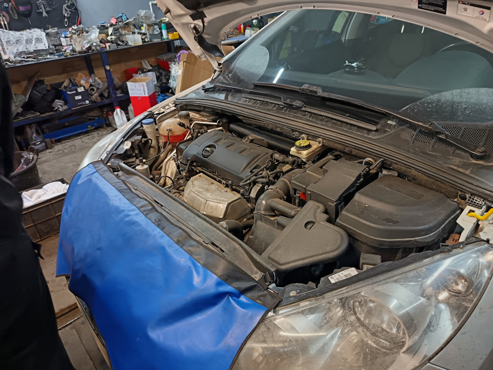 ТО № 2 и замены жидкости ГУР — Peugeot 308 (1G), 1,6 л, 2013 года ...