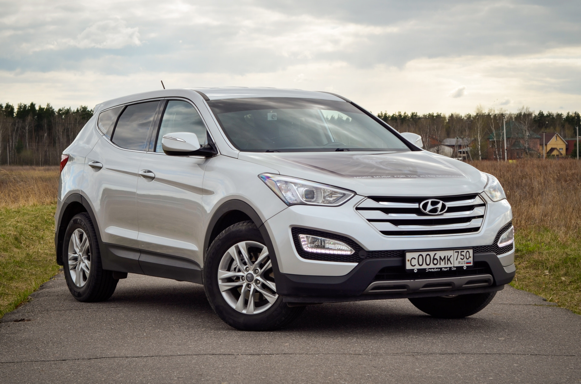 Хендай санта фе бензин отзывы владельцев. Hyundai Santa Fe 2013 2.4 at 4wd Family. Hyundai Santa Fe 2013 2.4 at 4wd Sport. Hyundai Santa Fe 2013 2.4 at 4wd Comfort. Хендай Санта Фе 2013 отзывы.