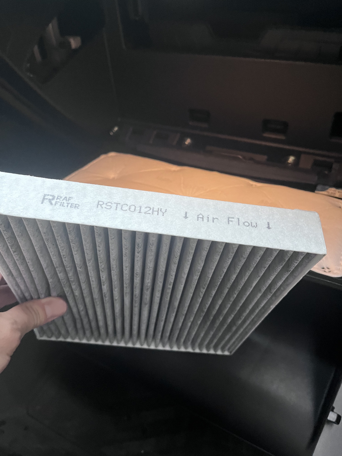 50.000км замена салонного фильтра + профилактика кондея Lavr’ом ...