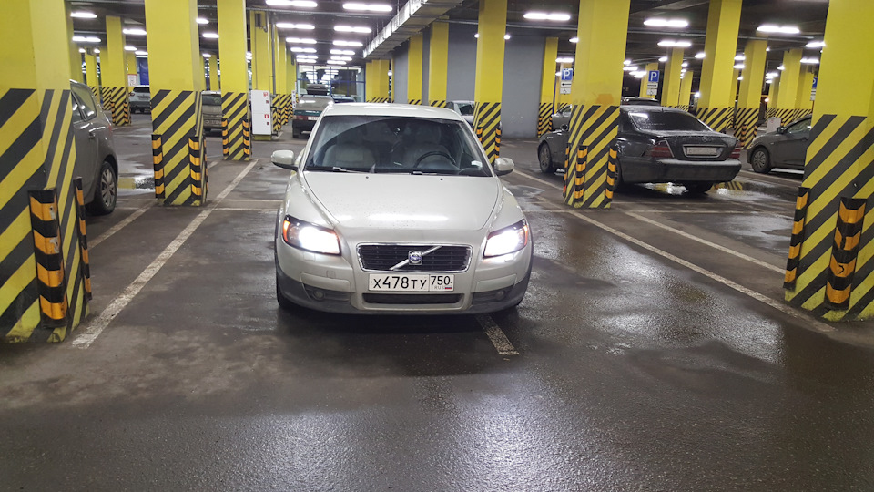 Фото в бортжурнале Volvo C30