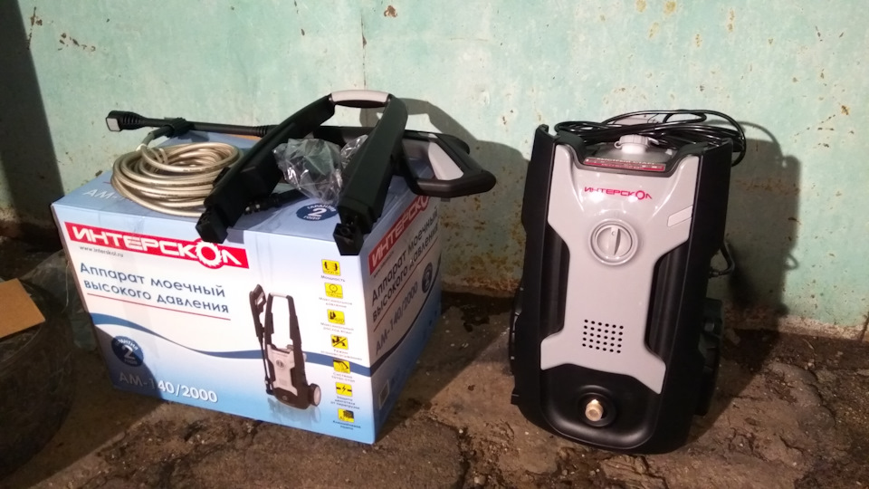 планкен прямой лиственница в 140*20*4000 мм (5 шт. интерскол ам-140/2000. стеллаж ms strong. полок а 26*90*3000 мм (5шт) липа. полок липа 25х90х1400мм.