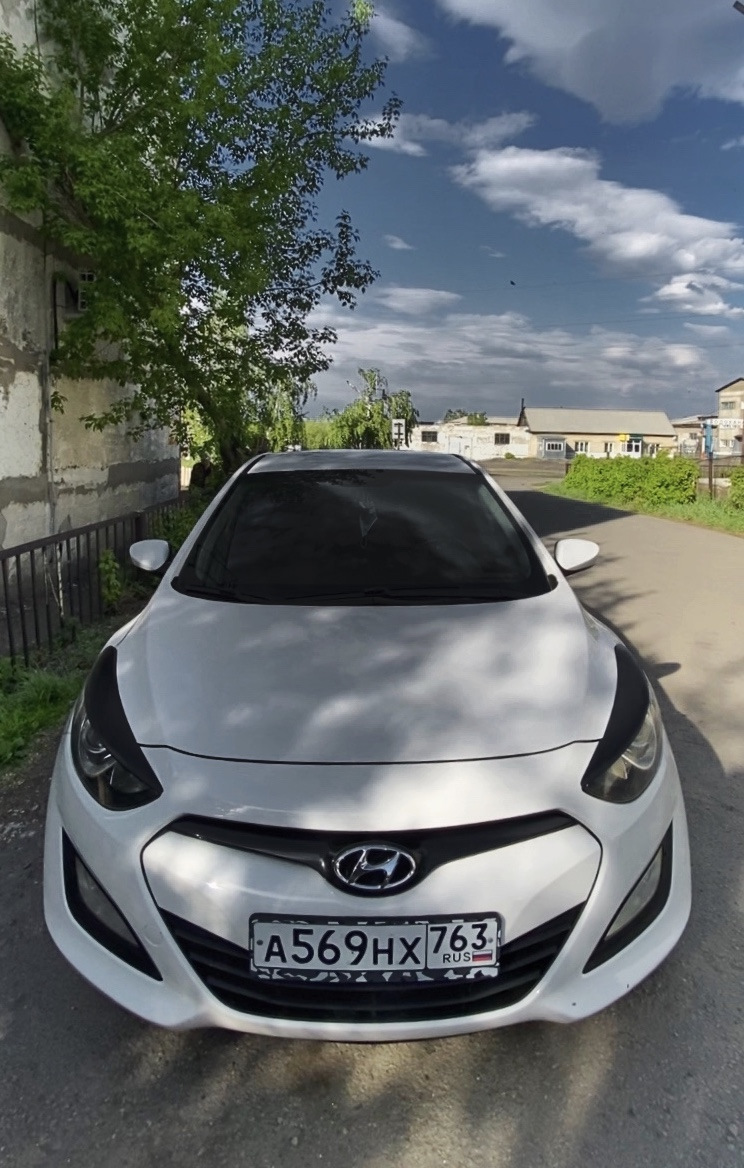 Накладки на фары (реснички, брови) hyundai i30 — Hyundai i30 (2G), 1,6 л,  2012 года | тюнинг | DRIVE2