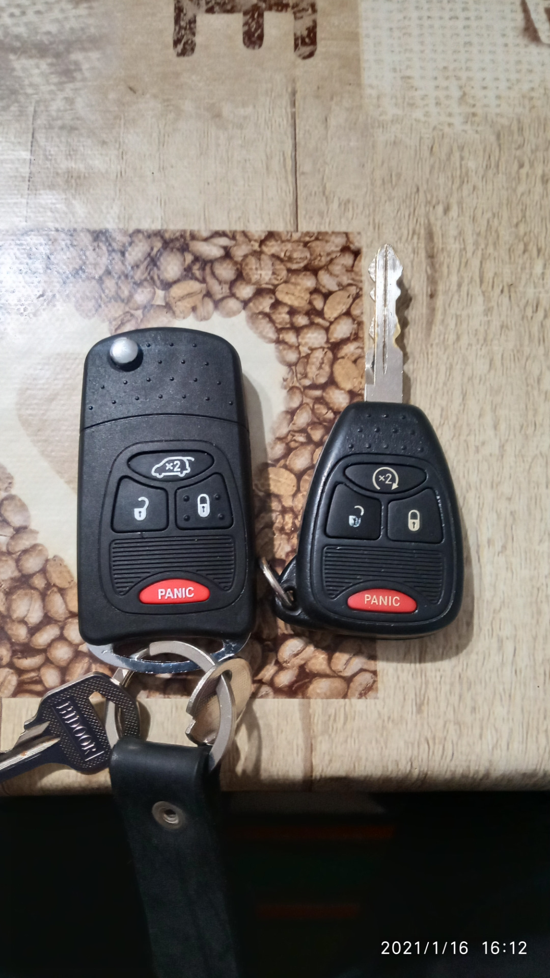 Выкидной ключ на компас — Jeep Compass (1G), 2,4 л, 2014 года ...