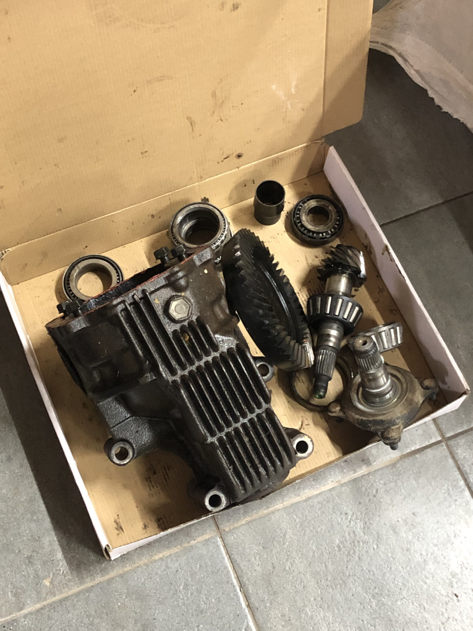 мешанина готовая к переплавке — Toyota Crown (S120)