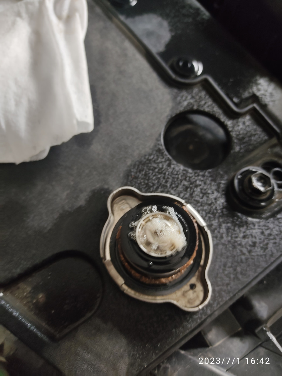 Замена антифриза — KIA Rio 5-door (3G), 1,6 л, 2015 года | своими ...