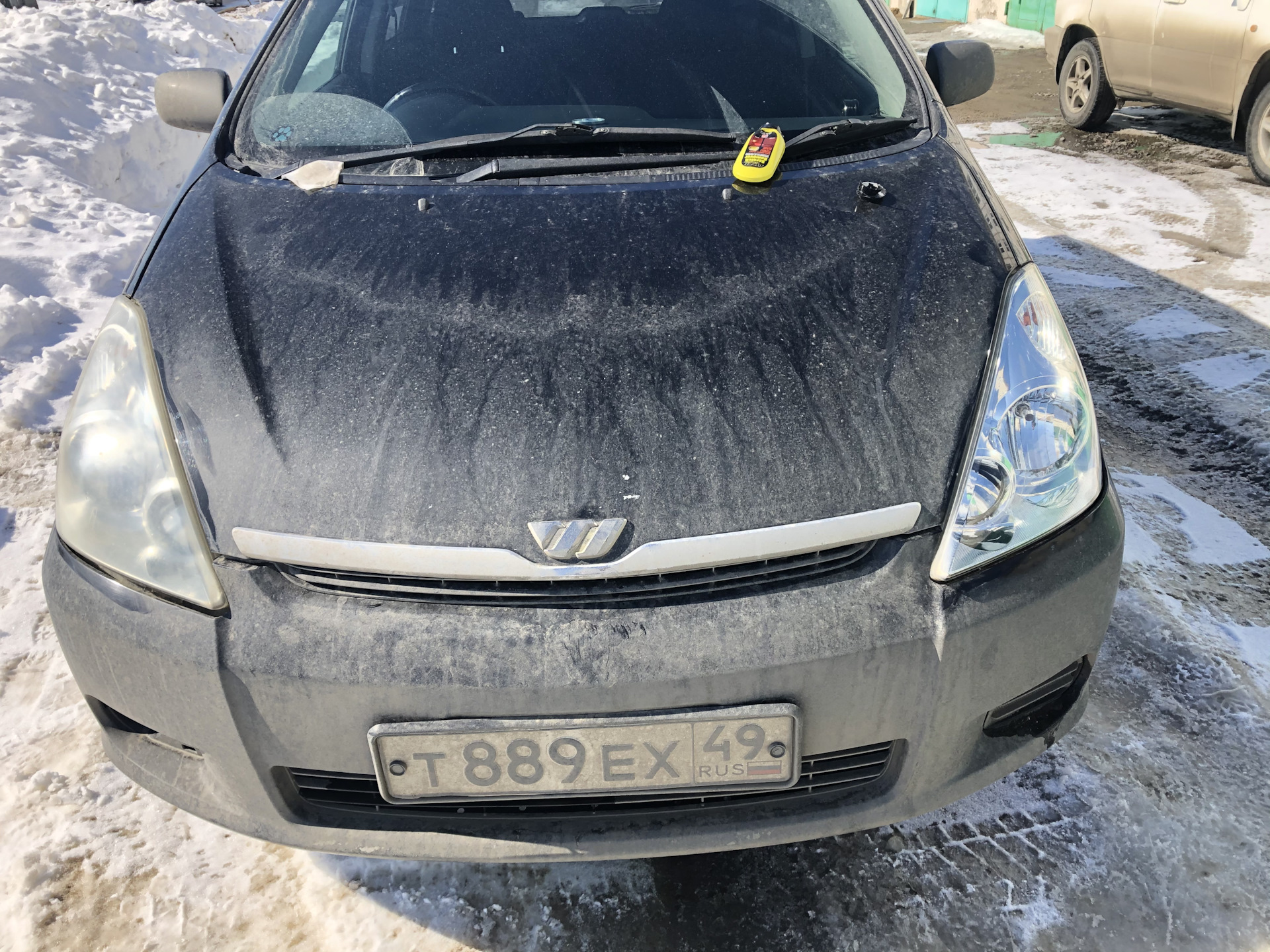 Полировка фар пастой ABRO — Toyota Wish (AE10), 1,8 л, 2004 года ...