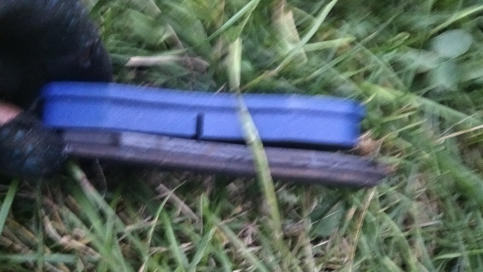 Ну нельзя просто так взять и заменить тормозные колодки на УАЗе — УАЗ ...