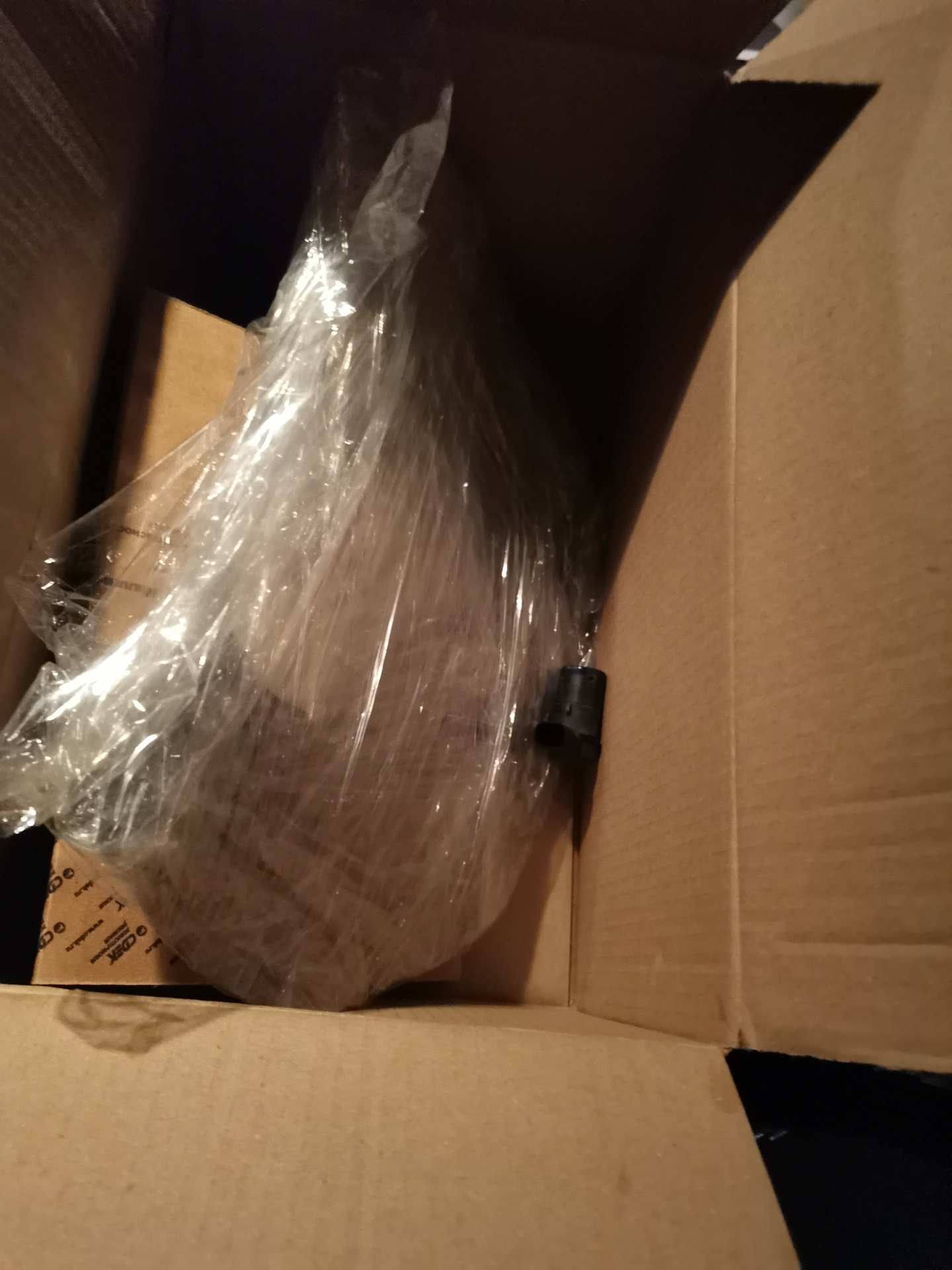 Замена защитного кожуха тормозного диска. — BMW 5 series (E60), 2,2 л ...