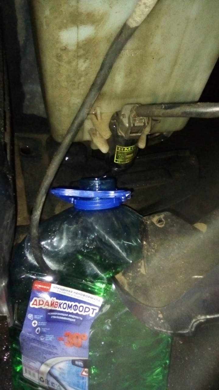 ЗАМЕНА МОТОРЧИКА В БОЧКЕ ОМЫВАТЕЛЯ АКЦЕНТ — Hyundai Accent (2G), 1,5 л ...