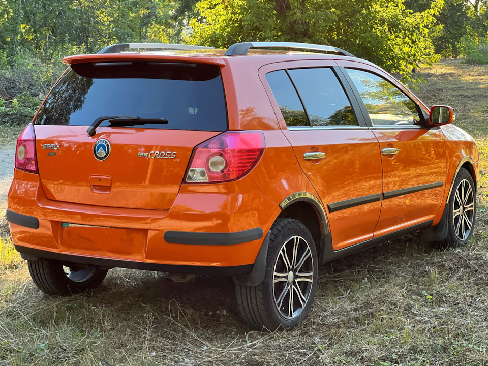 Немного свежих фото — Geely MK Cross, 1,5 л, 2014 года | фотография ...