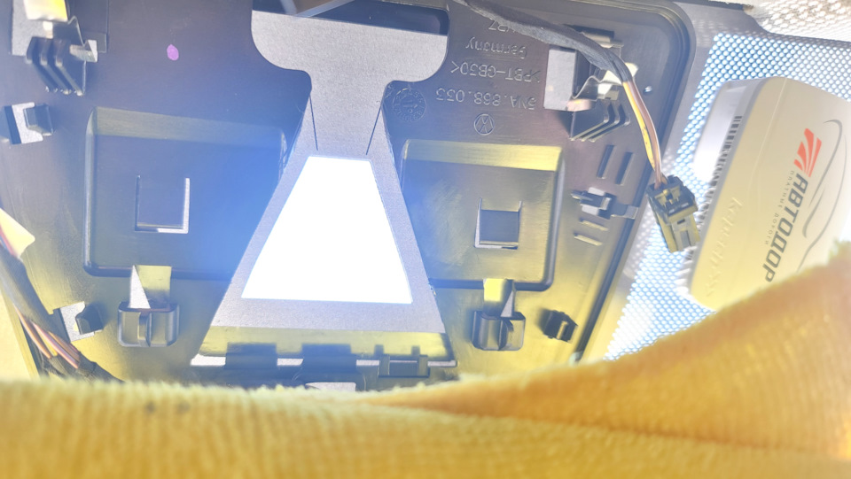 Фото в бортжурнале Volkswagen Tiguan (2G). Запчасти на фото: 368055